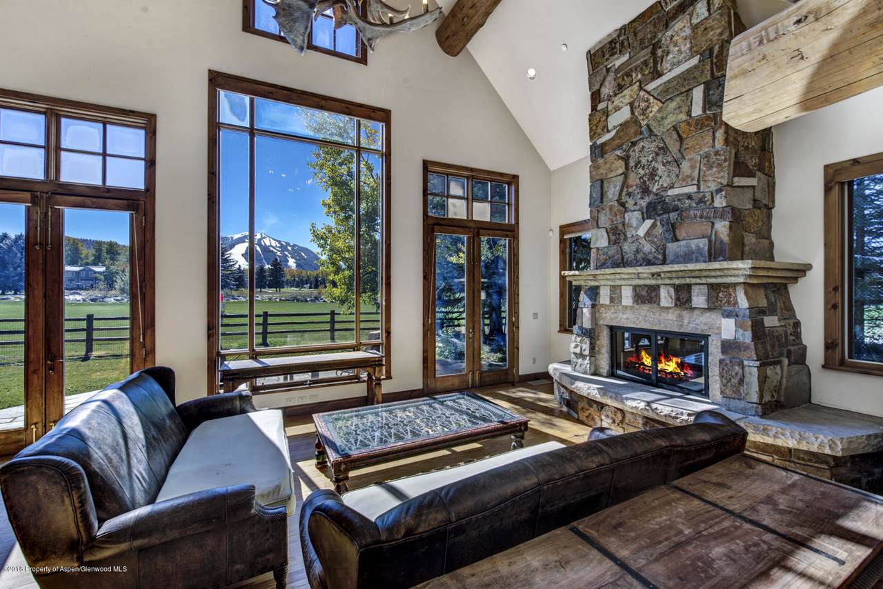 1495 Homestake Drive - Photo 1