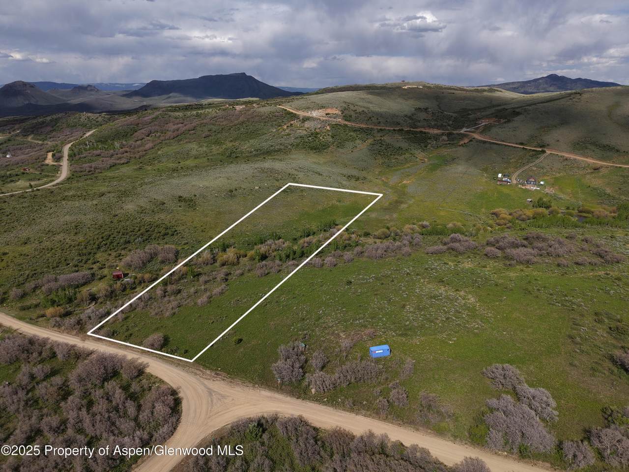 218 Eagle Loop - Photo 1