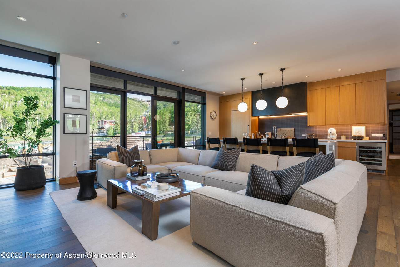 77 Wood Road - Photo 1