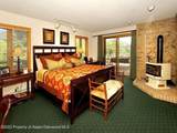 324 Twining Flats Road - Photo 17