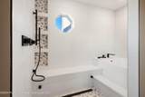 121 Walter Road - Photo 28