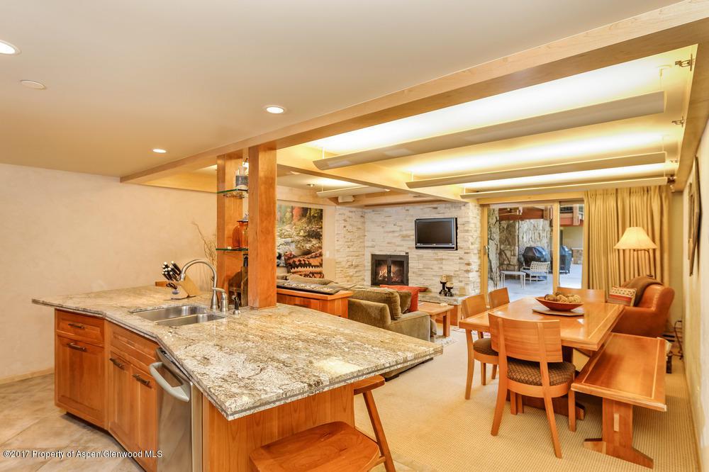 30 Anderson Lane - Photo 1