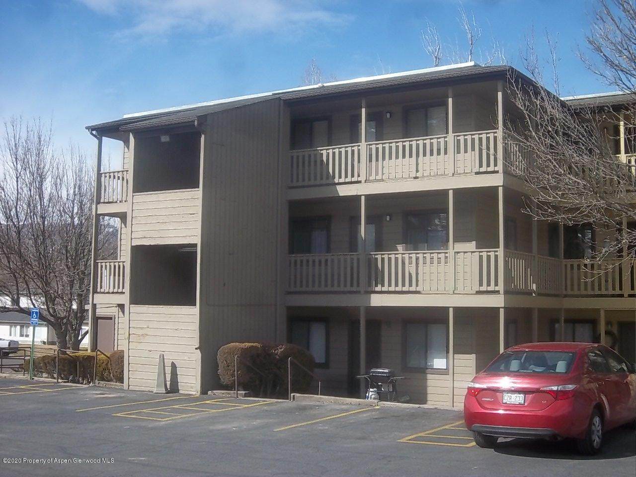 902 Taughenbaugh Boulevard - Photo 1