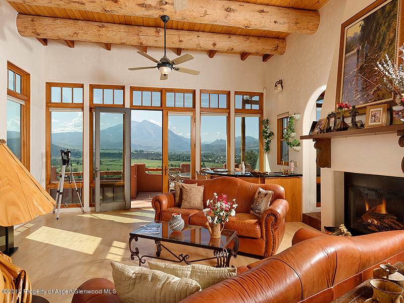 324 Los Adobes Drive - Photo 1