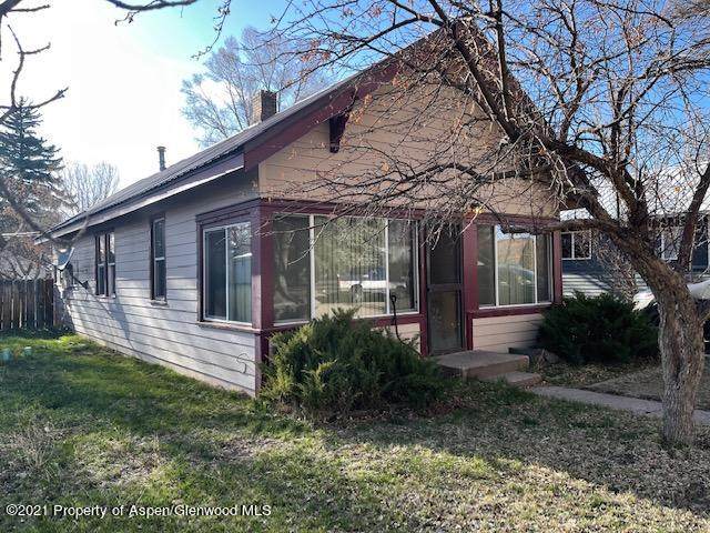 544 Rose Street - Photo 1