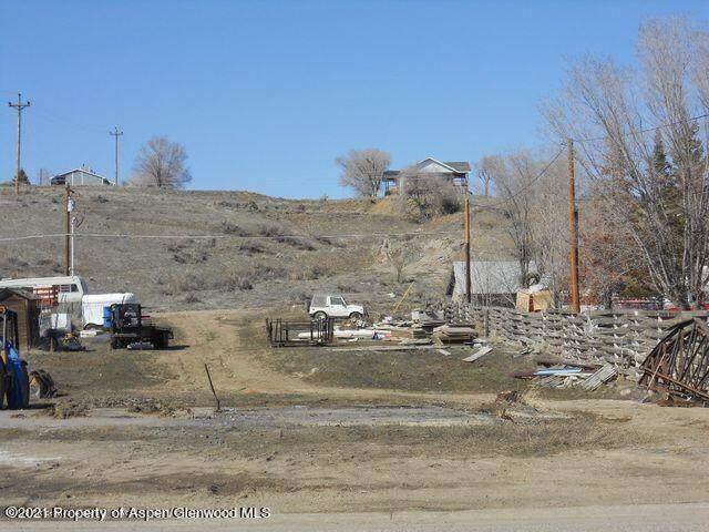 1127 Victory Way - Photo 1