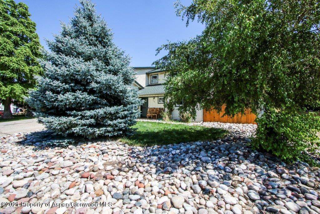 1326 Dogwood Drive - Photo 1