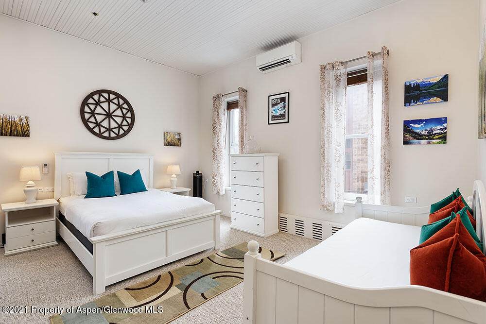 404 Galena Street - Photo 1