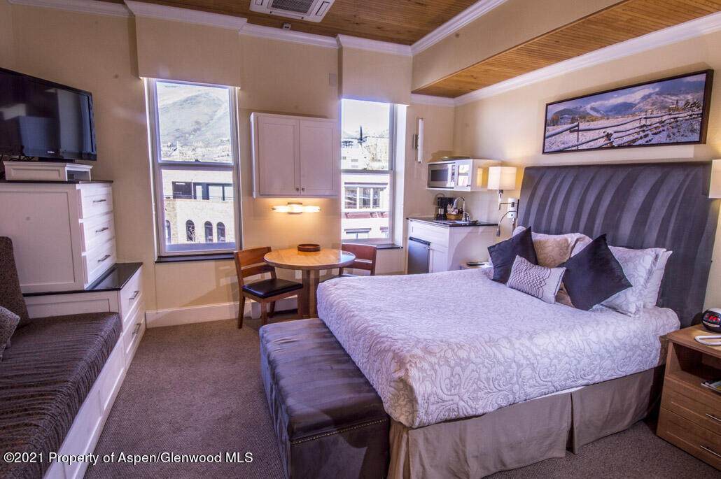 404 Galena Street - Photo 1