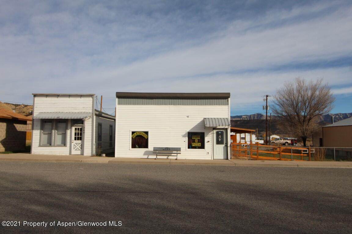 364 Minter Avenue - Photo 1