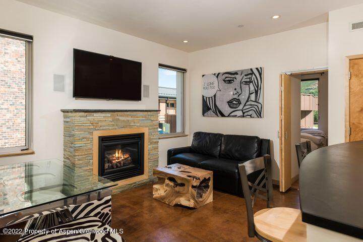 434 Main Street - Photo 1