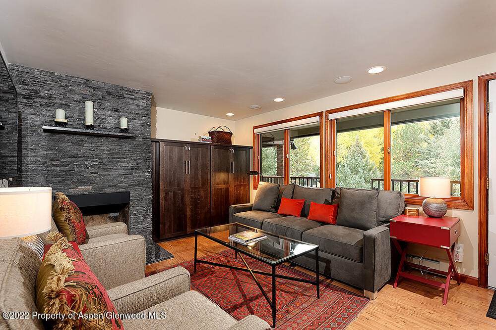 940 Waters Avenue - Photo 1
