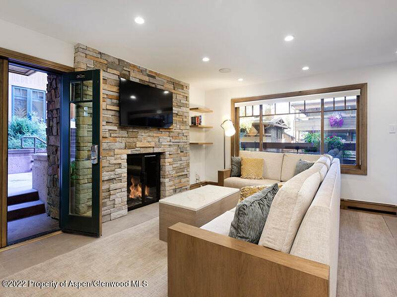 747 Galena Street - Photo 1
