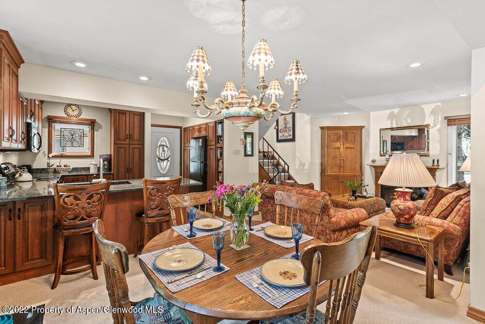 814 Bleeker Street - Photo 1
