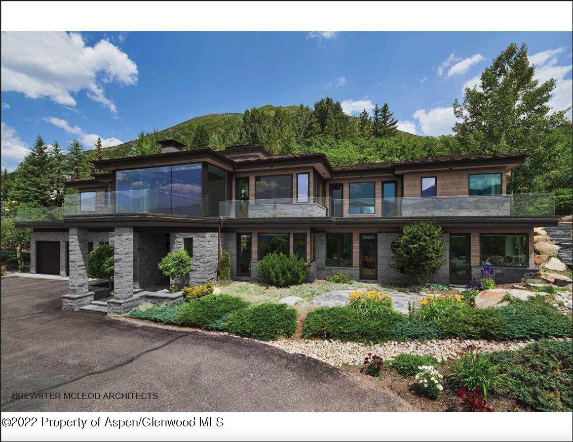 804 Hunter Creek Road - Photo 1