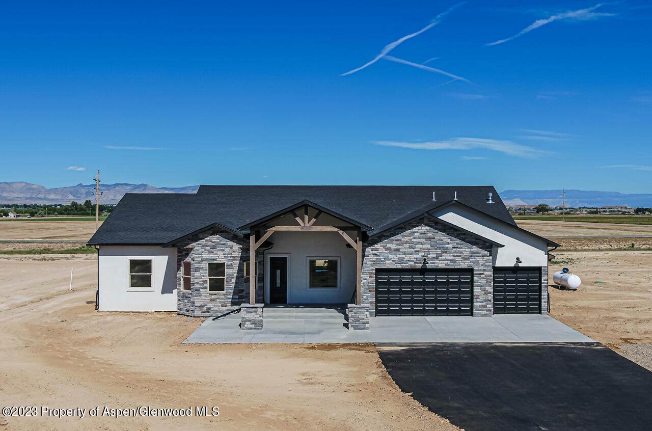 1478 Hereford Court - Photo 1