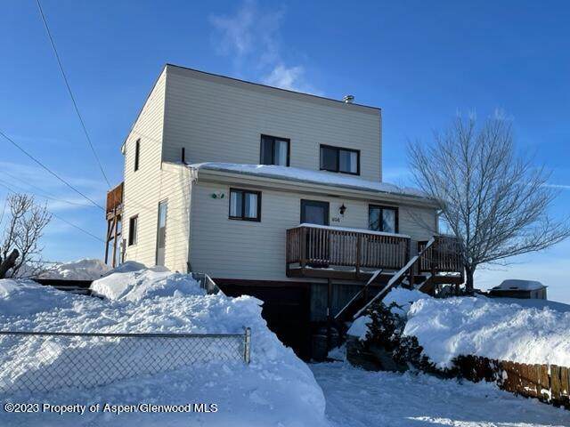 808 Fairway Blvd - Photo 1