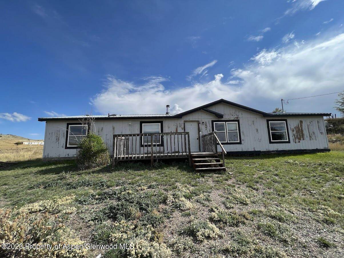 157 Valley View Drive - Photo 1