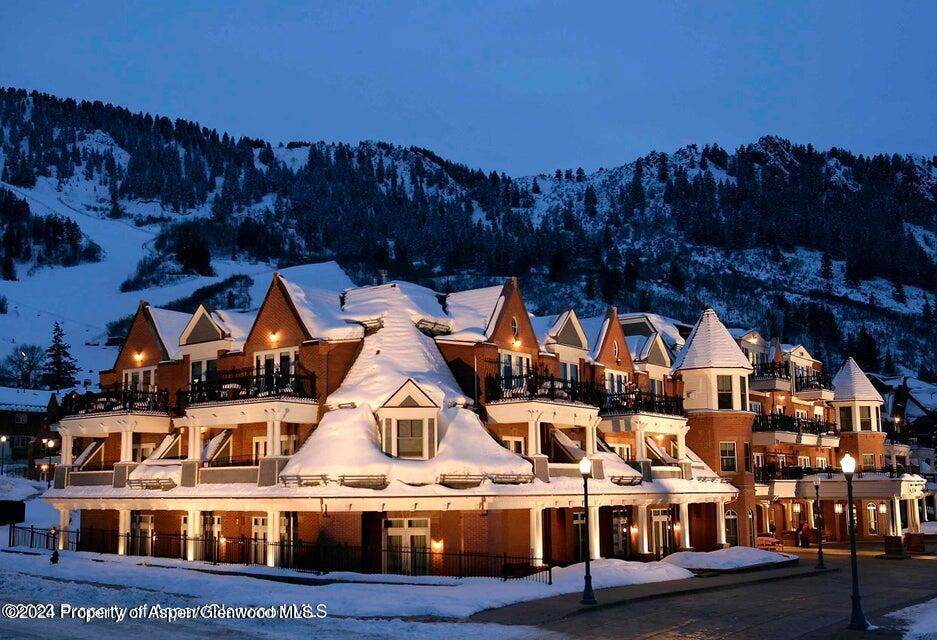 415 Dean Street - Photo 1