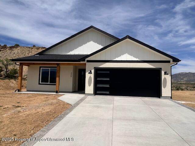 326 30th Street - Photo 1