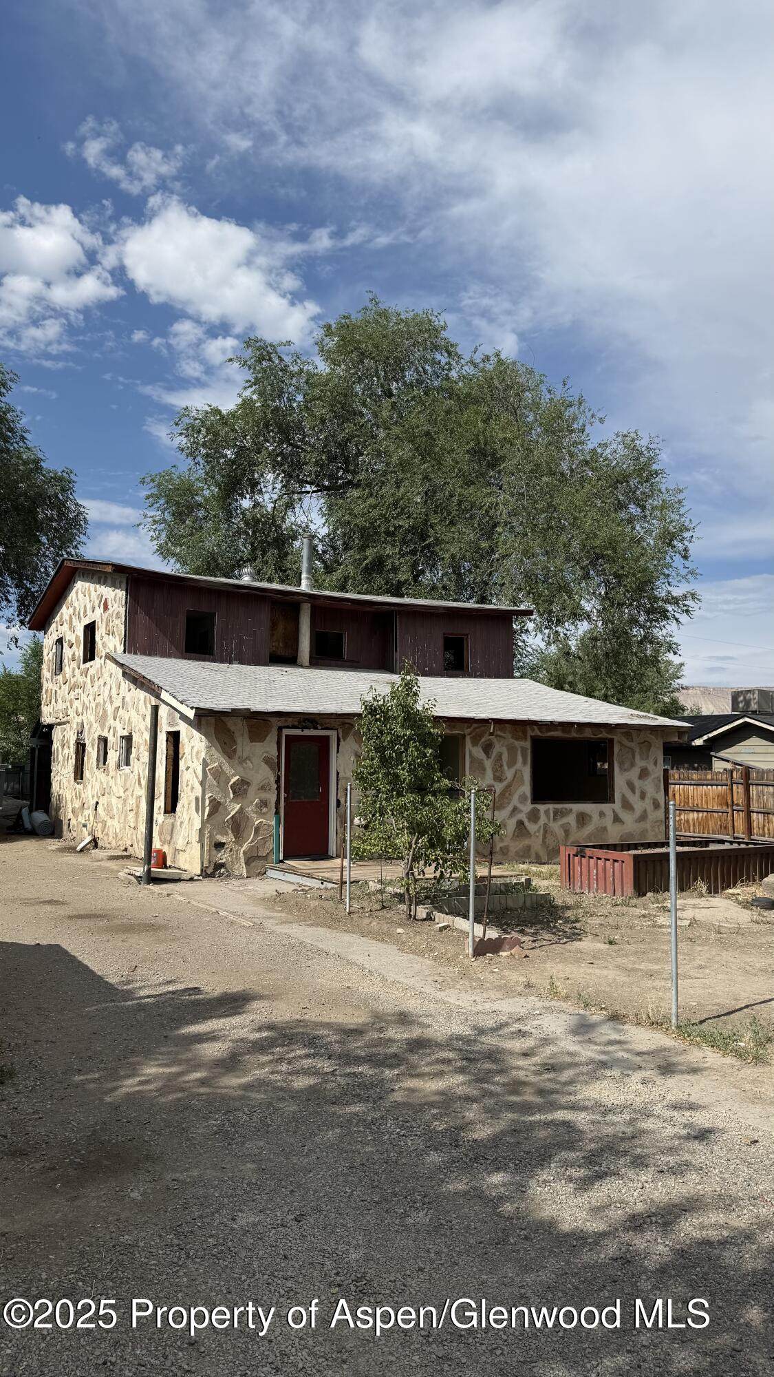 3122 Covey Avenue - Photo 1