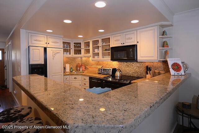 800 Hopkins Avenue - Photo 1