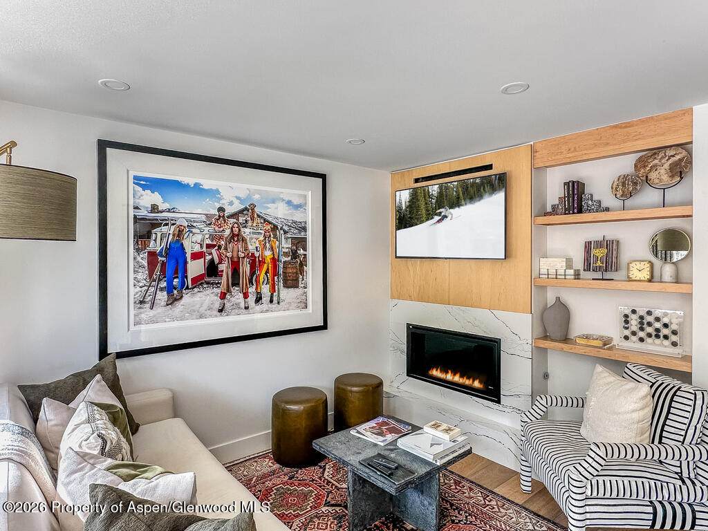 803 Durant Avenue - Photo 1