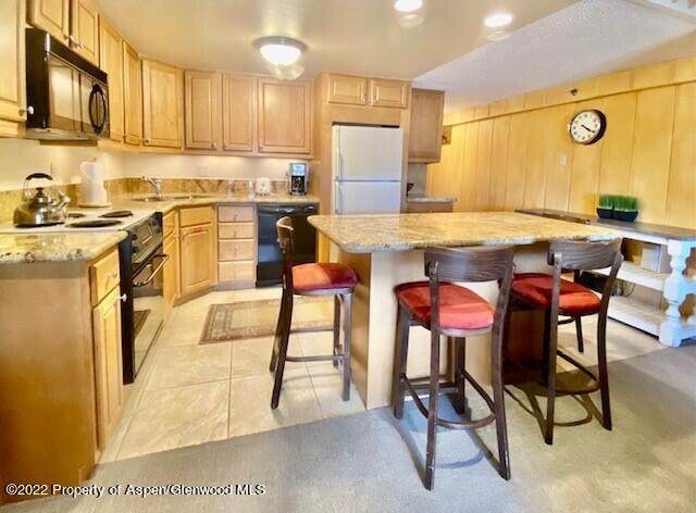 3305I Wood Road - Photo 1