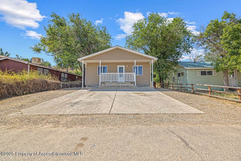 627 Lake Street - Photo 1