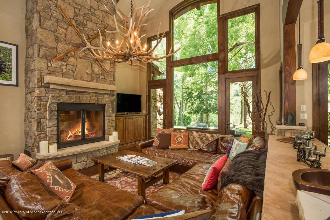 1232 Mountain View Drive - Photo 1