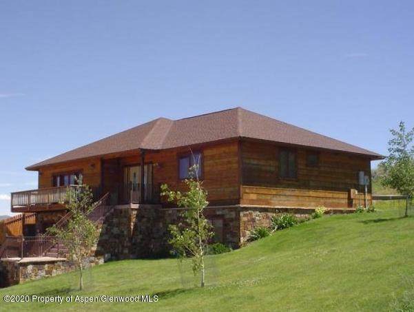 2854 Pine Ridge Drive - Photo 1