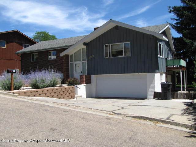 1017 Taylor Street - Photo 1
