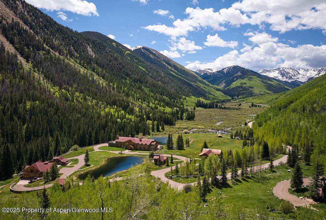 https://bt-photos.global.ssl.fastly.net/aspen/orig_boomver_3_186834-2.jpg