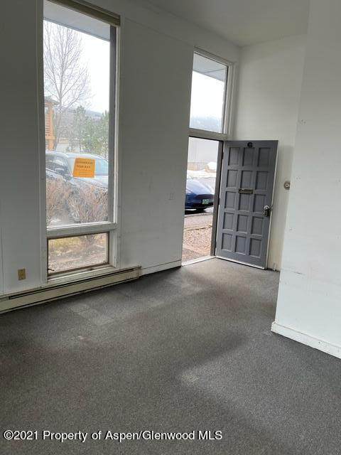 210 Ventnor Avenue - Photo 1