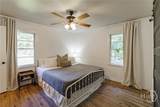 1070 Sunnyside Drive - Photo 14