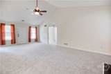 1015 Carriage Way - Photo 18