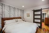 284 Plaza - Photo 18