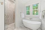 1040 Parrotts Cove - Photo 38