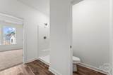 526 Lillian Way - Photo 18