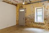 585 White Circle - Photo 7