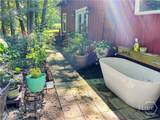 1040 Essex Road - Photo 49