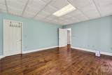 580 Westview Drive - Photo 57