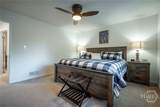 880 College Avenue - Photo 20