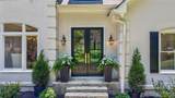 152 Thornhill Drive - Photo 2