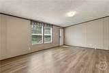 911 Lord Road - Photo 16