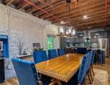 585 White Circle - Photo 5