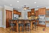 1050 Pembrook Court - Photo 19