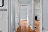 120 Mathews Avenue - Photo 25