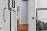 120 Mathews Avenue - Photo 31