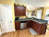 390 Lakeland Drive - Photo 15